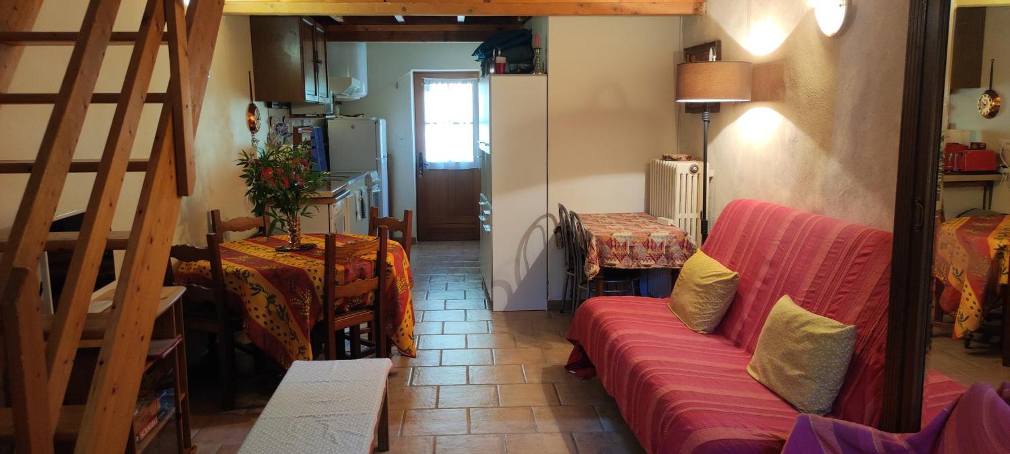 Le Val Leron Bed & Breakfast Valaurie Exterior photo